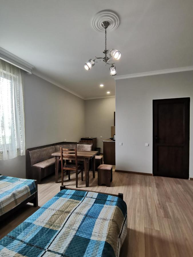 Guest House Eden Tiflis Dış mekan fotoğraf