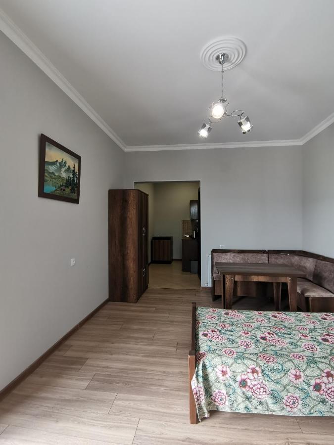 Guest House Eden Tiflis Dış mekan fotoğraf