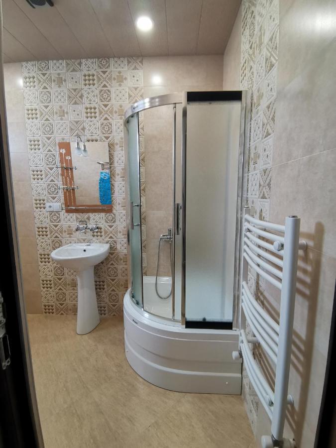 Guest House Eden Tiflis Dış mekan fotoğraf